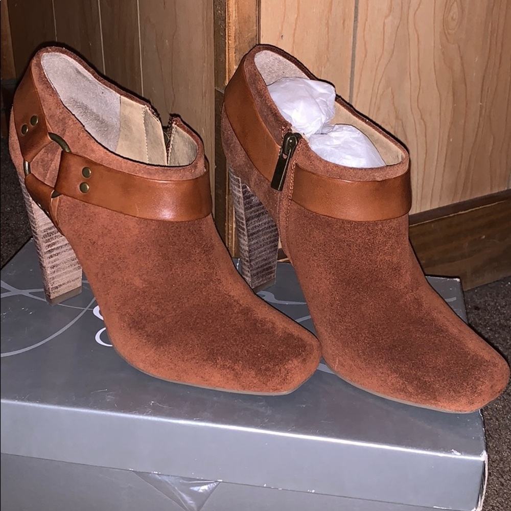 Jessica Simpson Mahogany Suede booties Sz 8